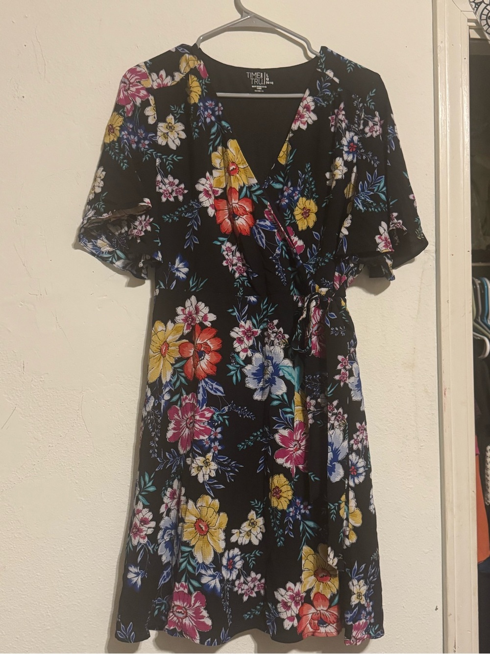 Time and Tru Black Floral Wrap Dress Size Large